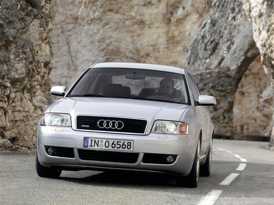  Audi A6 3.0 Quattro Sedan (4B, C5) 2001 года  (фото 5 из 7)